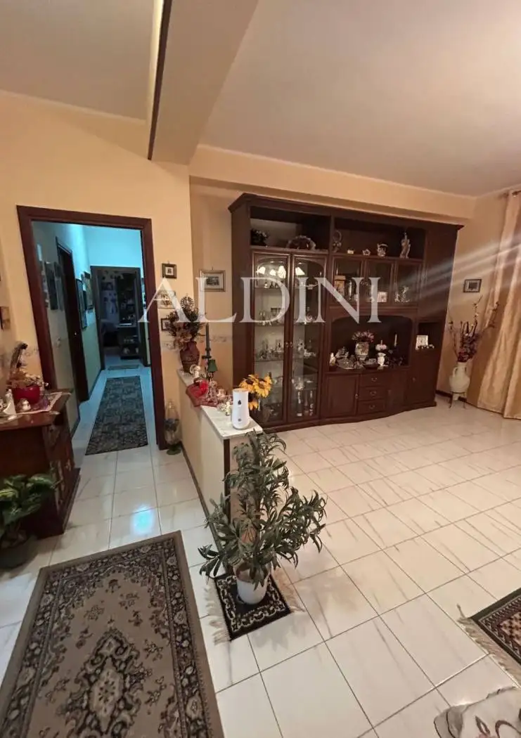 Appartamento in vendita a Aci Sant'Antonio