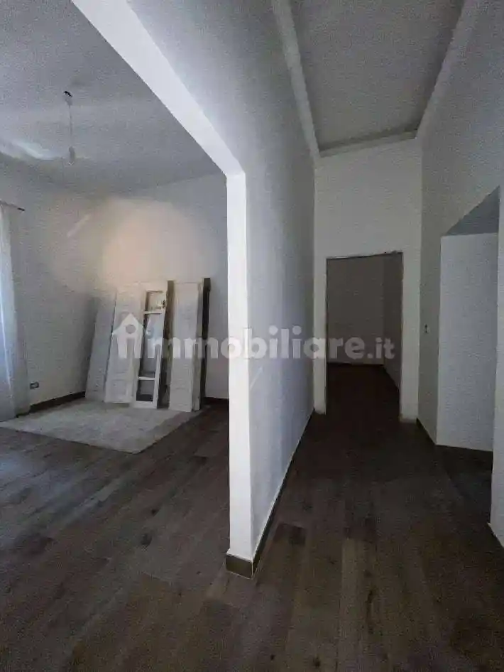 Trilocale via Trieste e Trento, Stazione Centrale, Benevento - foto 4