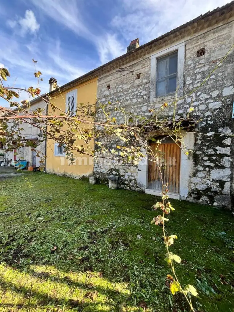Casa indipendente in vendita a Roccasecca