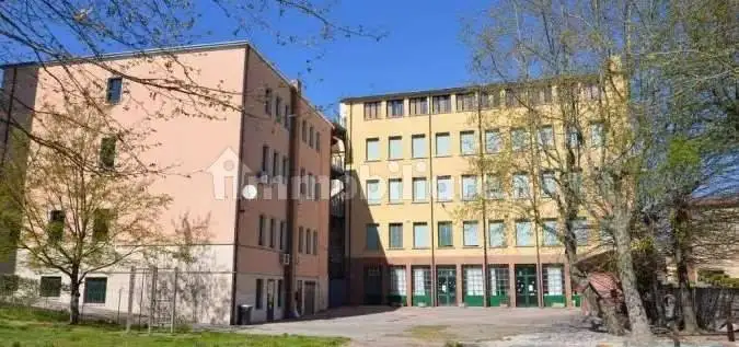 Palazzo - Stabile in asta a Pontelongo