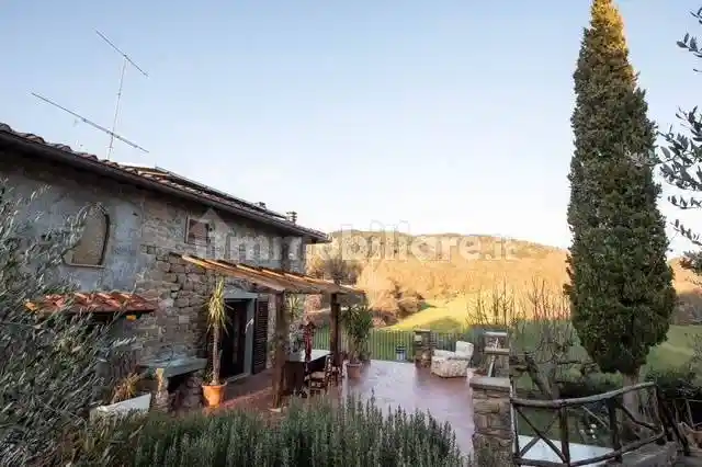 Rustico - Casale in vendita a Scarperia e San Piero