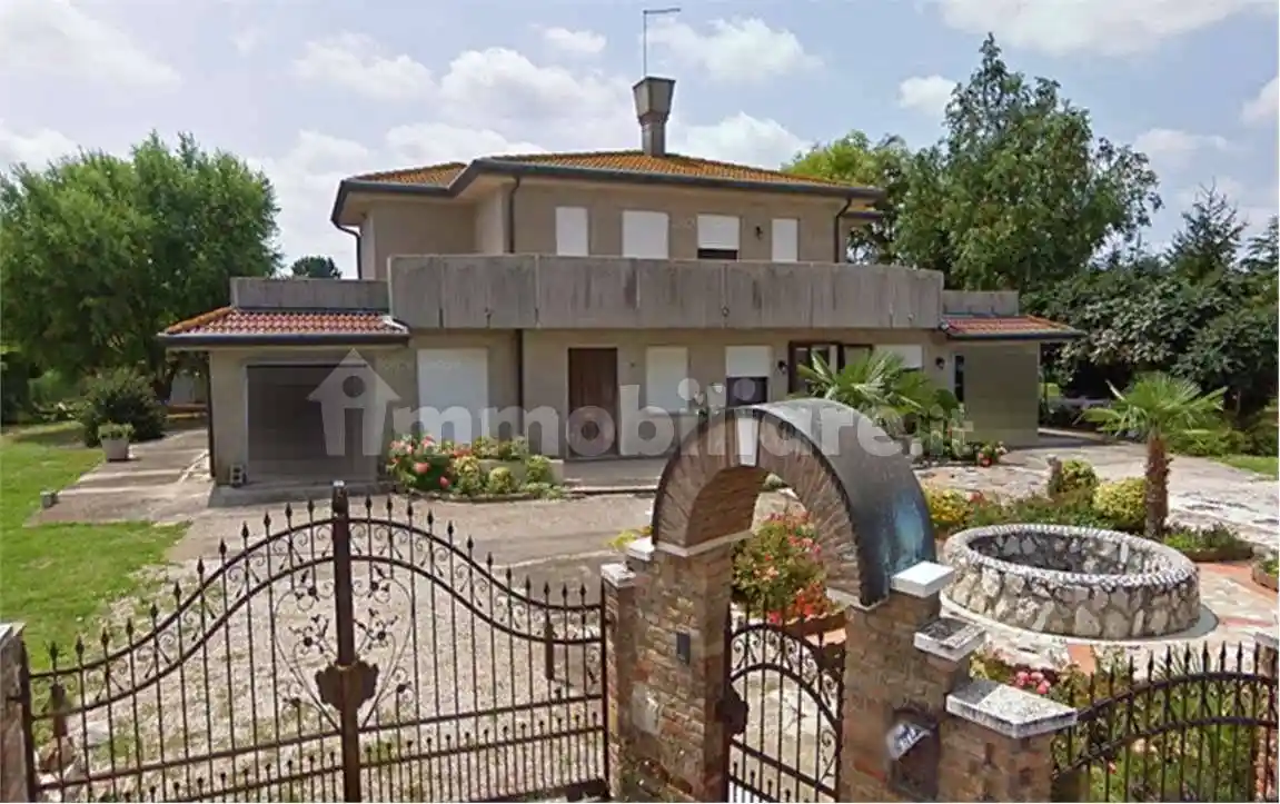 Villa all'asta via Canove, Correzzola - foto 2