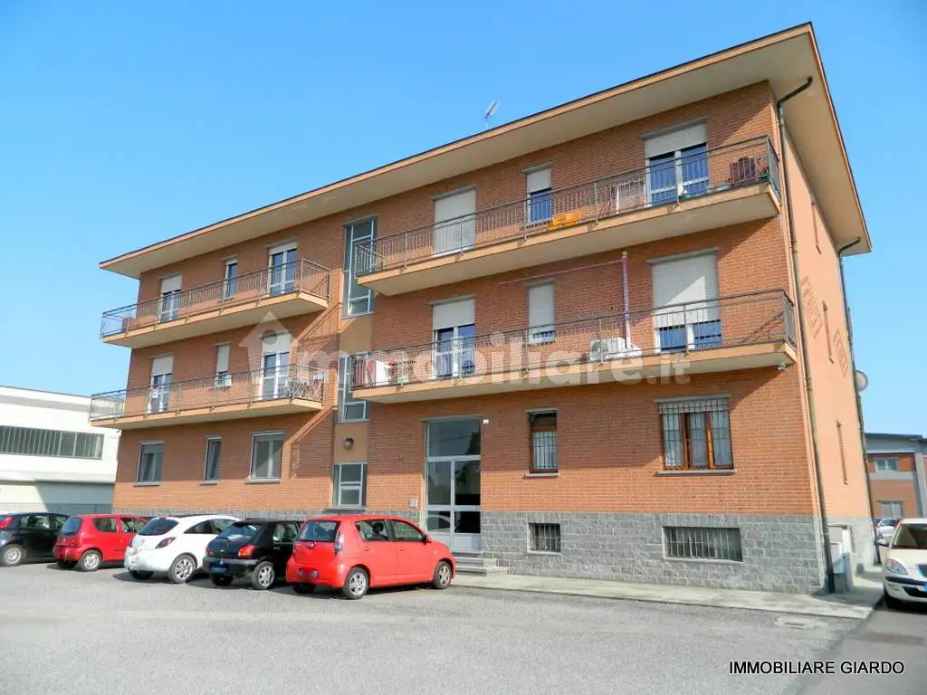 Quadrilocale via Riva 29, Centro, Buttigliera d'Asti - foto 2