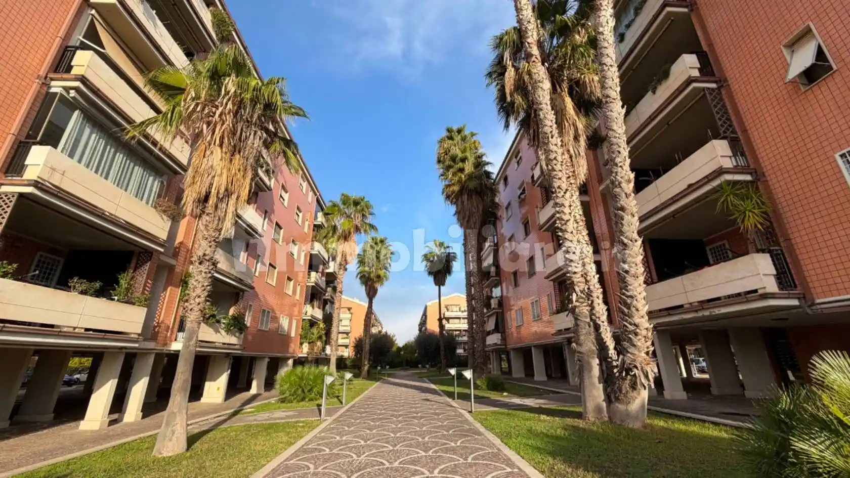 Trilocale via Padre Perilli 54, Casal Palocco, Roma - foto 4