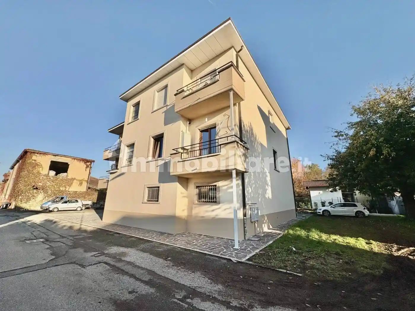 Appartamento in vendita a Castelvetro Piacentino