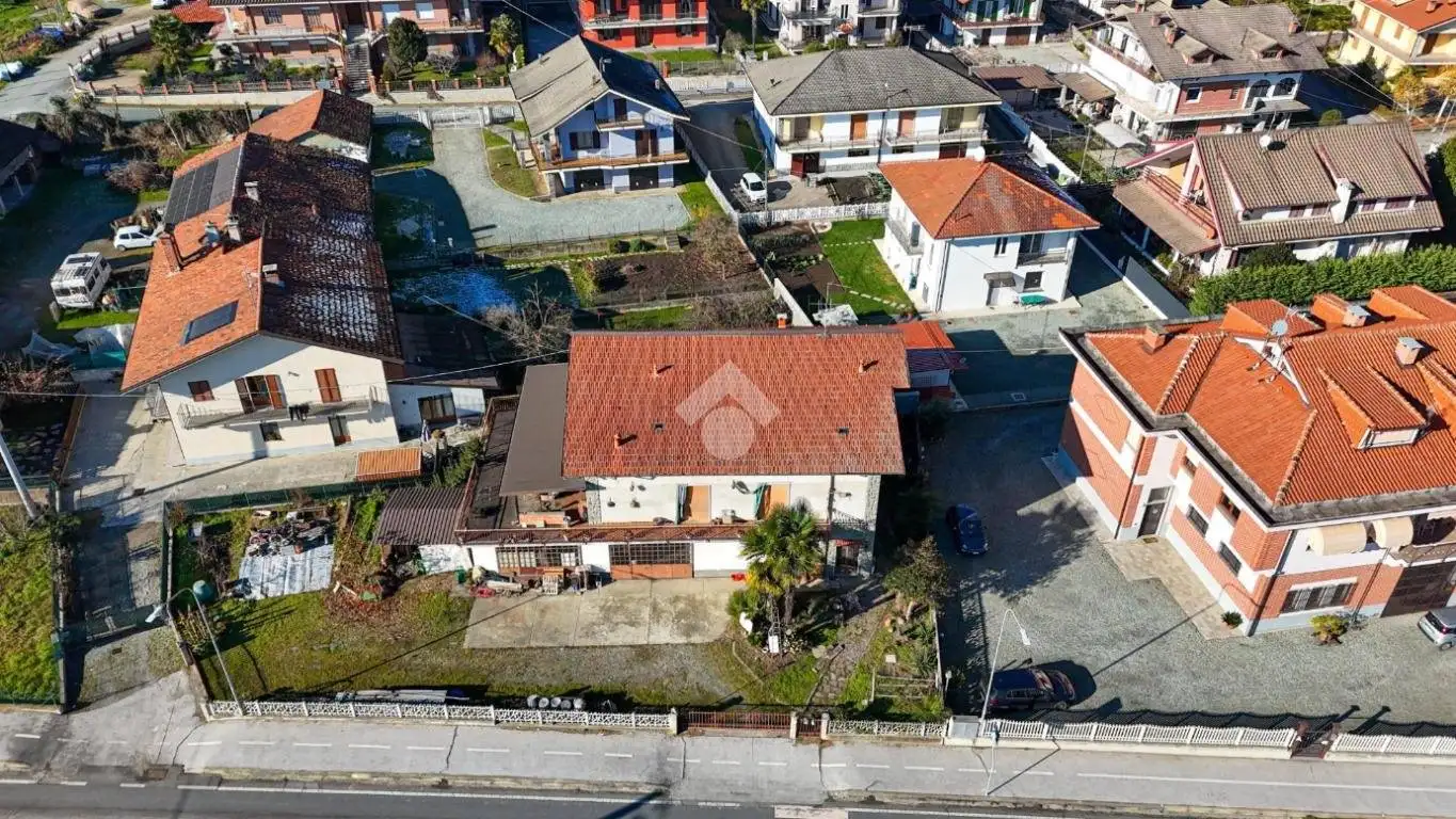 Casa indipendente in vendita a Revello