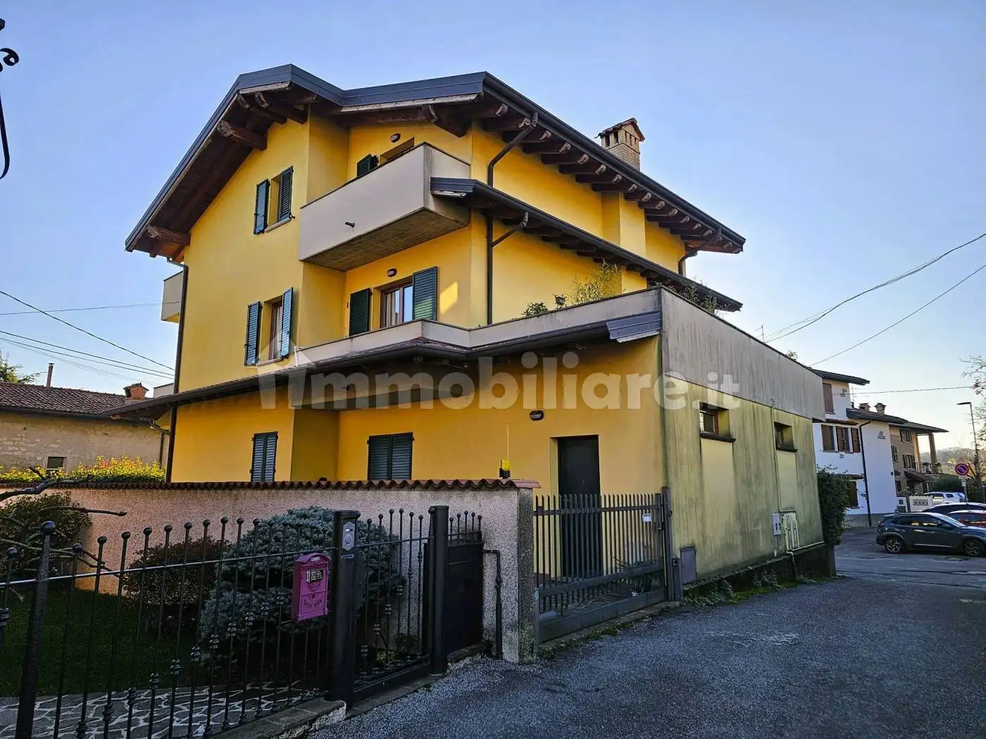 Appartamento in vendita a Almenno San Salvatore