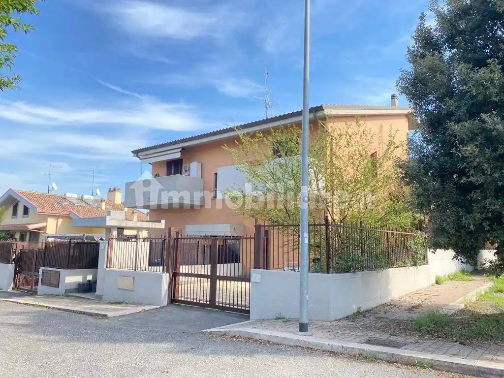 Trilocale via del Fosso Centroni, Morena, Roma - foto 2