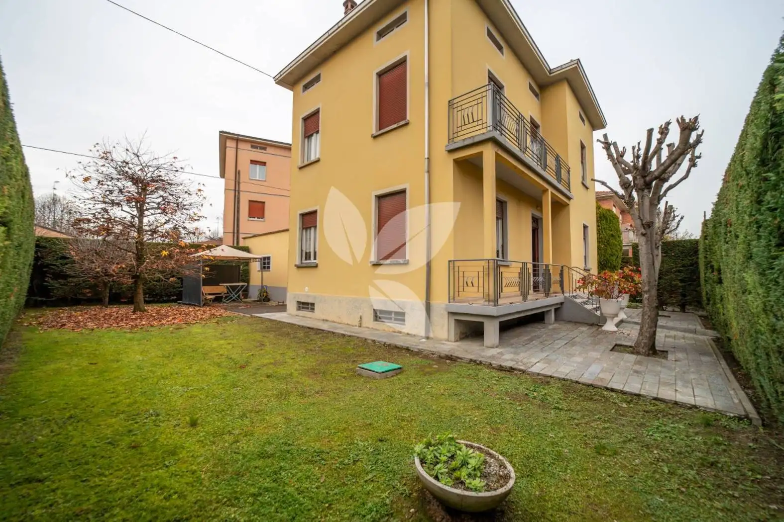 Villa in vendita a Montechiarugolo