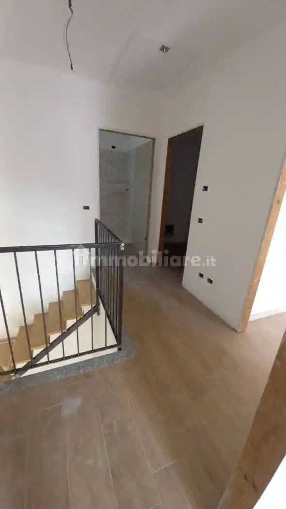 Villa bifamiliare via Madre Teresa di Calcutta, Borgolavezzaro - foto 5