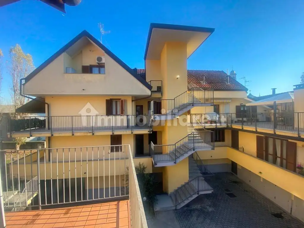 Appartamento in vendita a Seveso