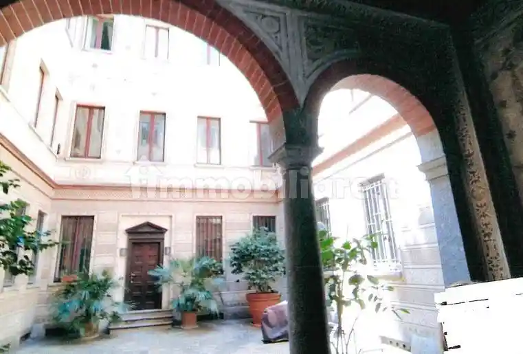 Appartamento piazza Sant'Ambrogio 12, Sant'Ambrogio, Milano - foto 3