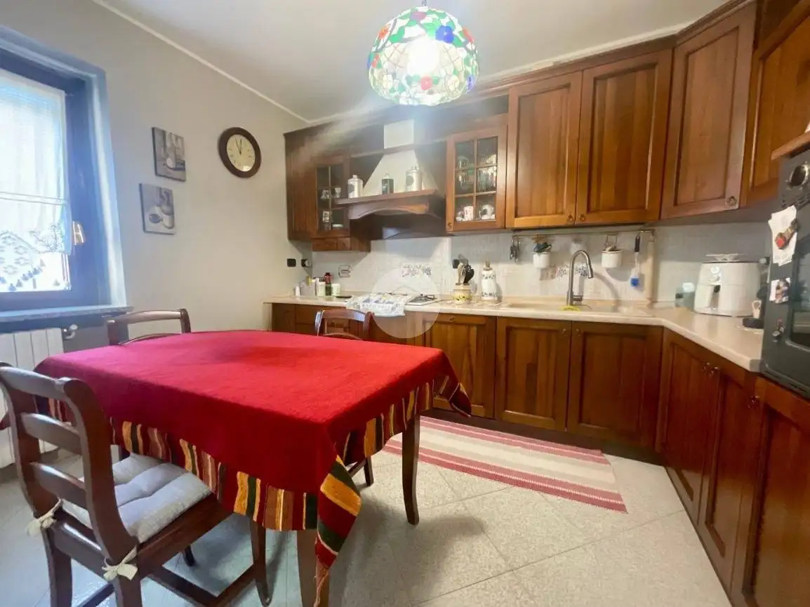 Quadrilocale via Generale dalla Chiesa 19, Centro, Leinì - foto 3