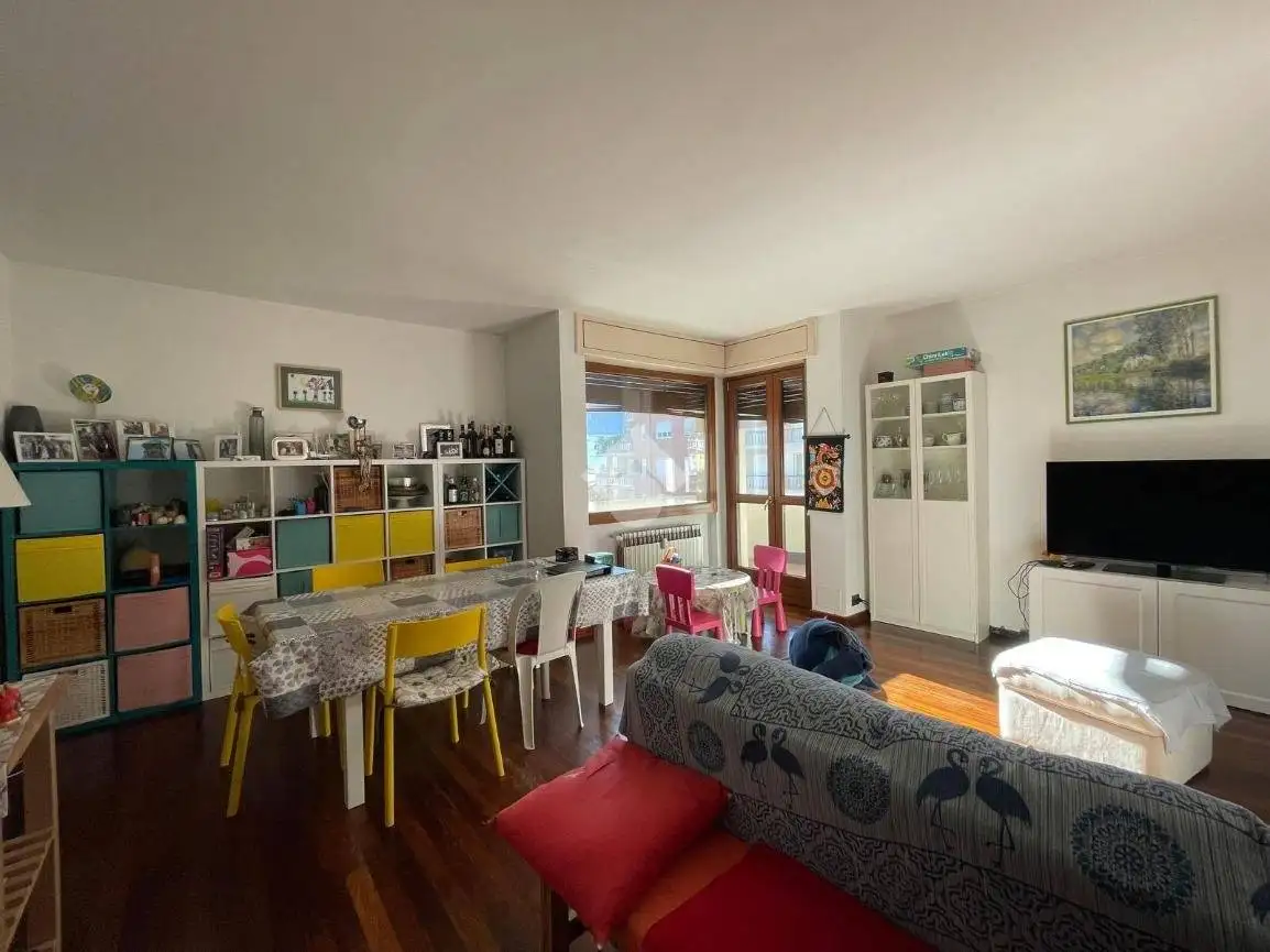 Trilocale via F. Chabod 44, Centro, Aosta - foto 3