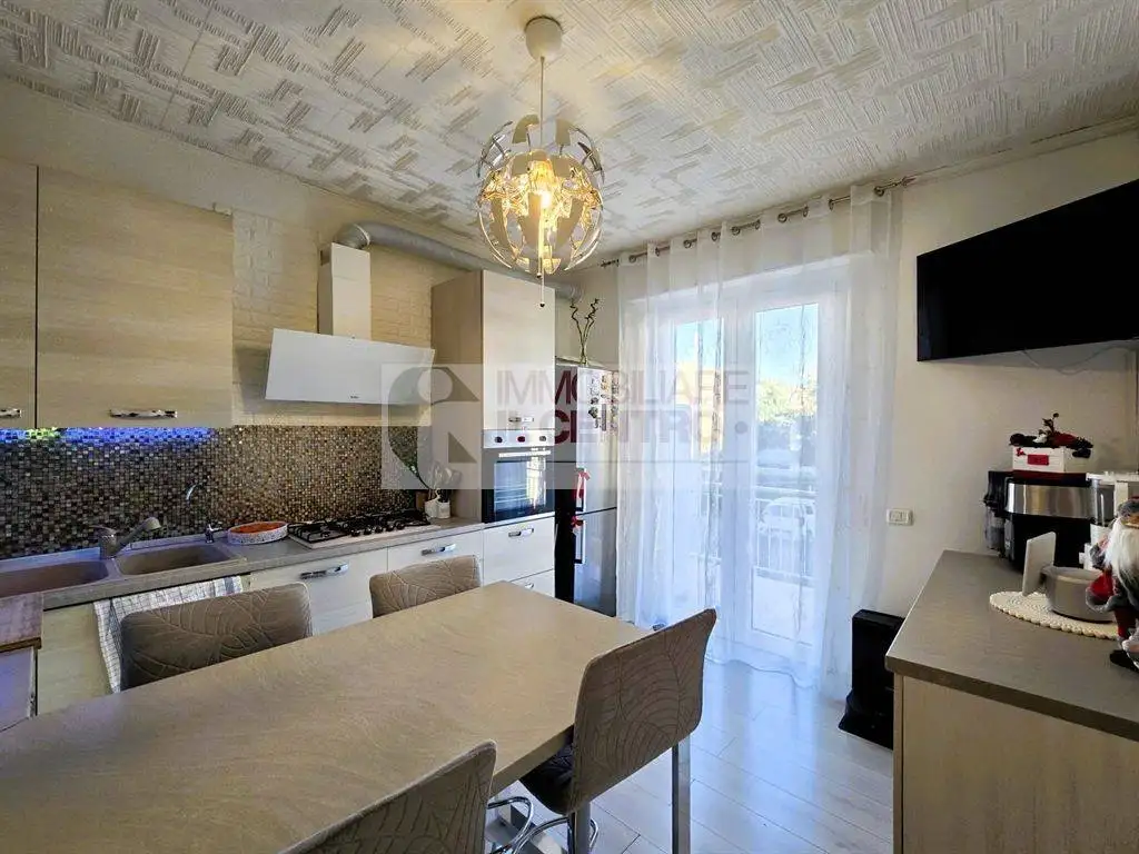 Quadrilocale ottimo stato, piano rialzato, Centro, Ameglia - foto 5