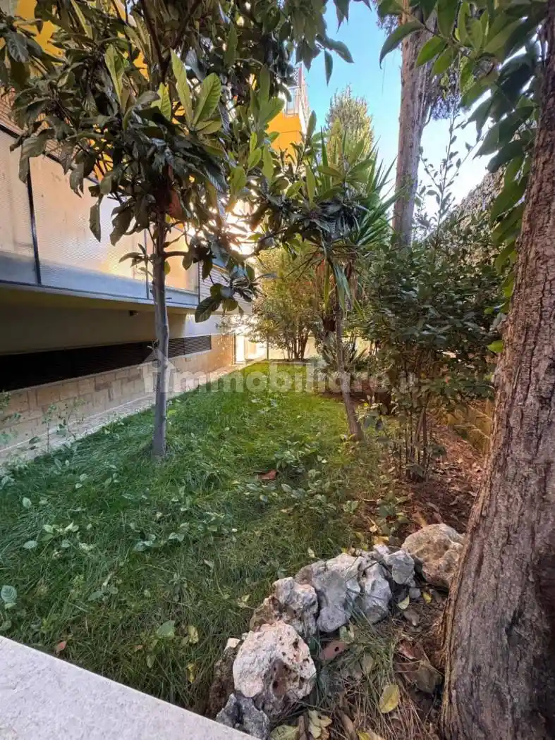 Trilocale viale Cortina d'Ampezzo, Cortina d'Ampezzo, Roma - foto 2