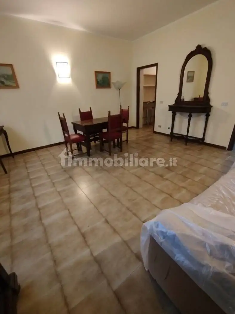 Appartamento in affitto a Novara