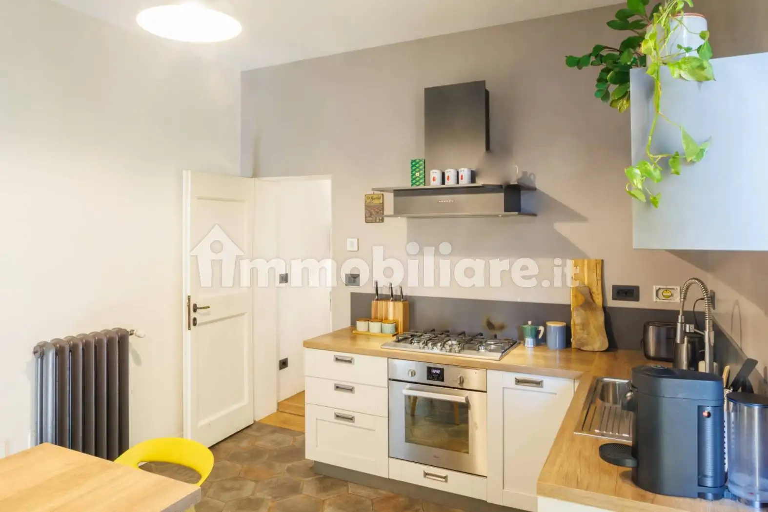 Appartamento in vendita a Bologna