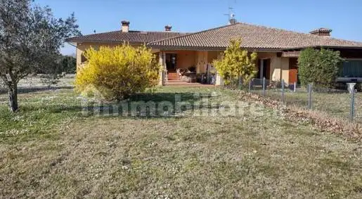 Villa in asta a Cesena