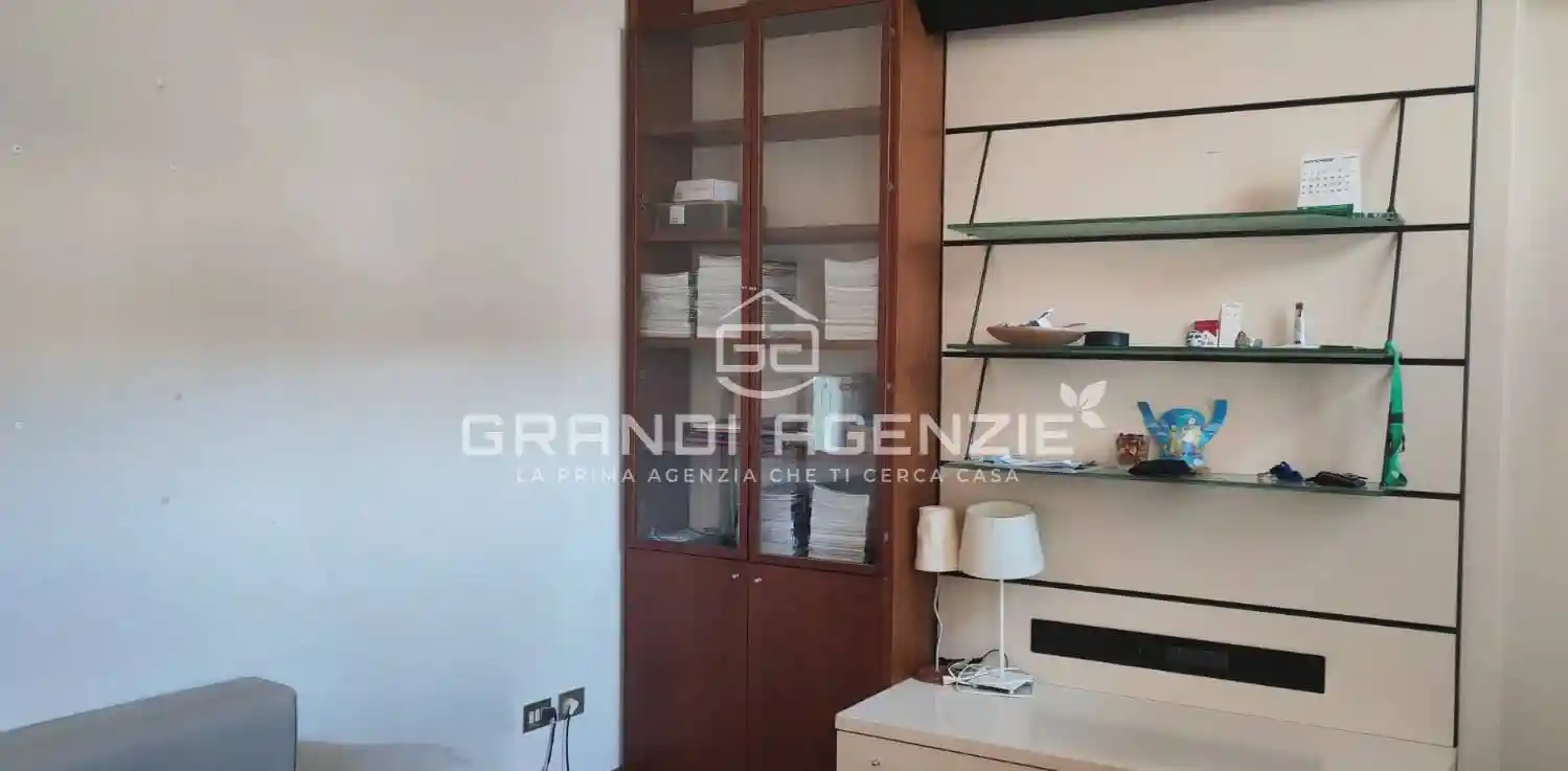 Bilocale Strada Matteo Renato Imbriani, Parco Ducale - Oltretorrente, Parma - foto 4