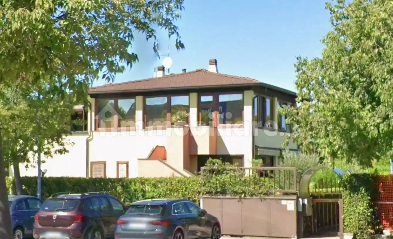 Villa in vendita a Desenzano del Garda