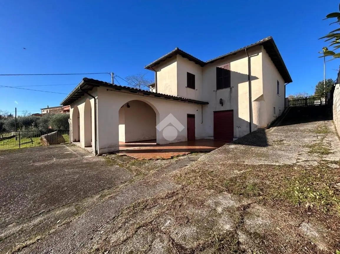 Casa indipendente in vendita a Settefrati