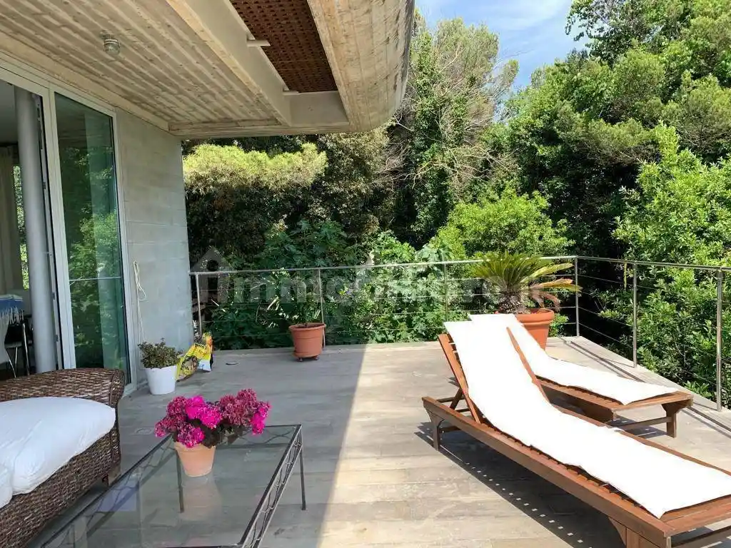 Villa unifamiliare, buono stato, 300 m², Montenero Basso - Montenero Alto, Livorno - foto 2