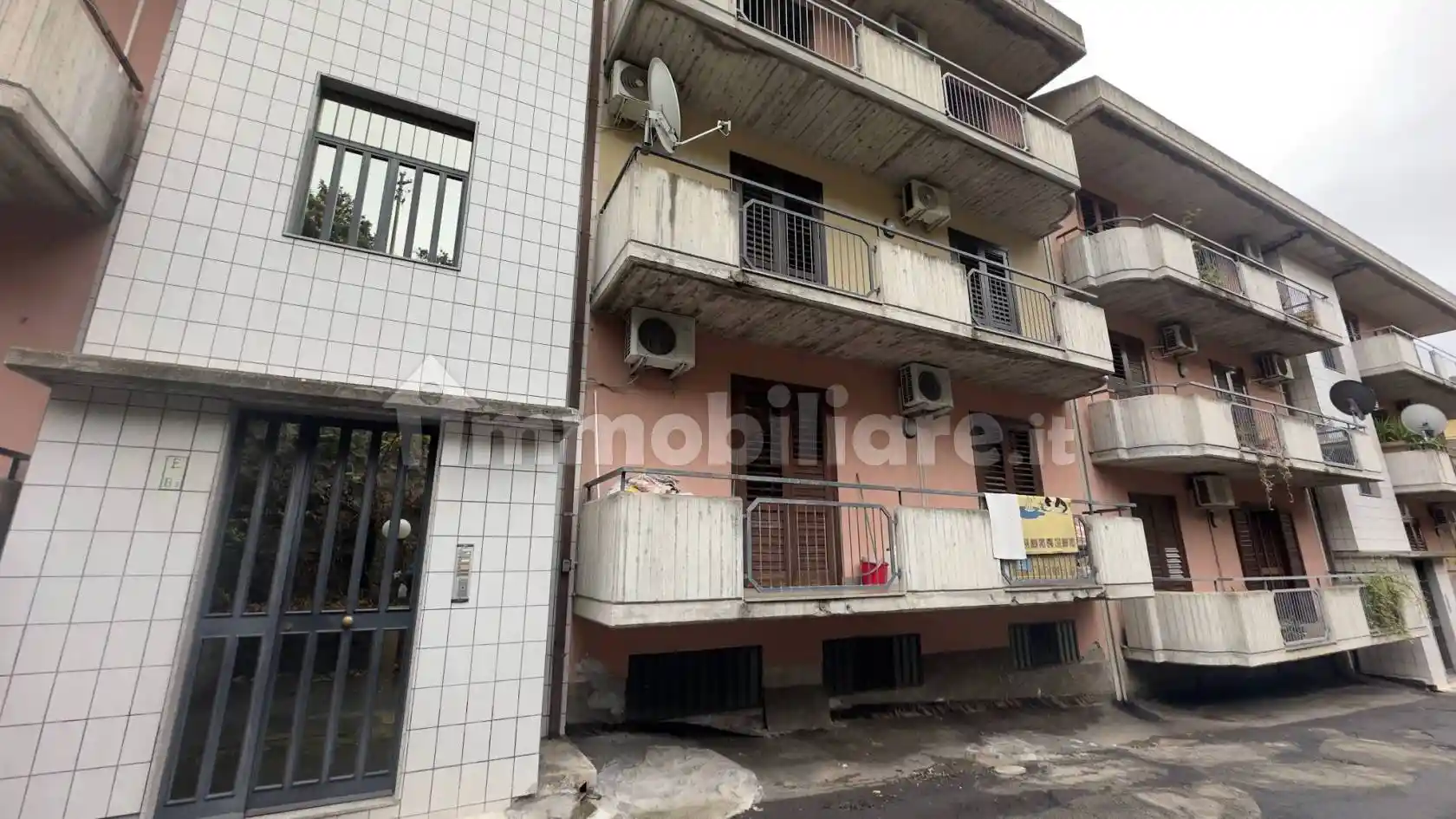 Appartamento in vendita a Aci Catena