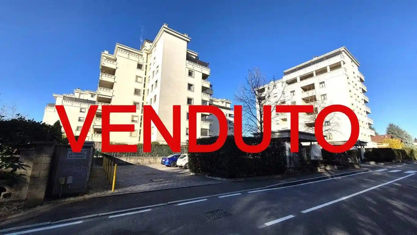 Appartamento in vendita a Caronno Pertusella