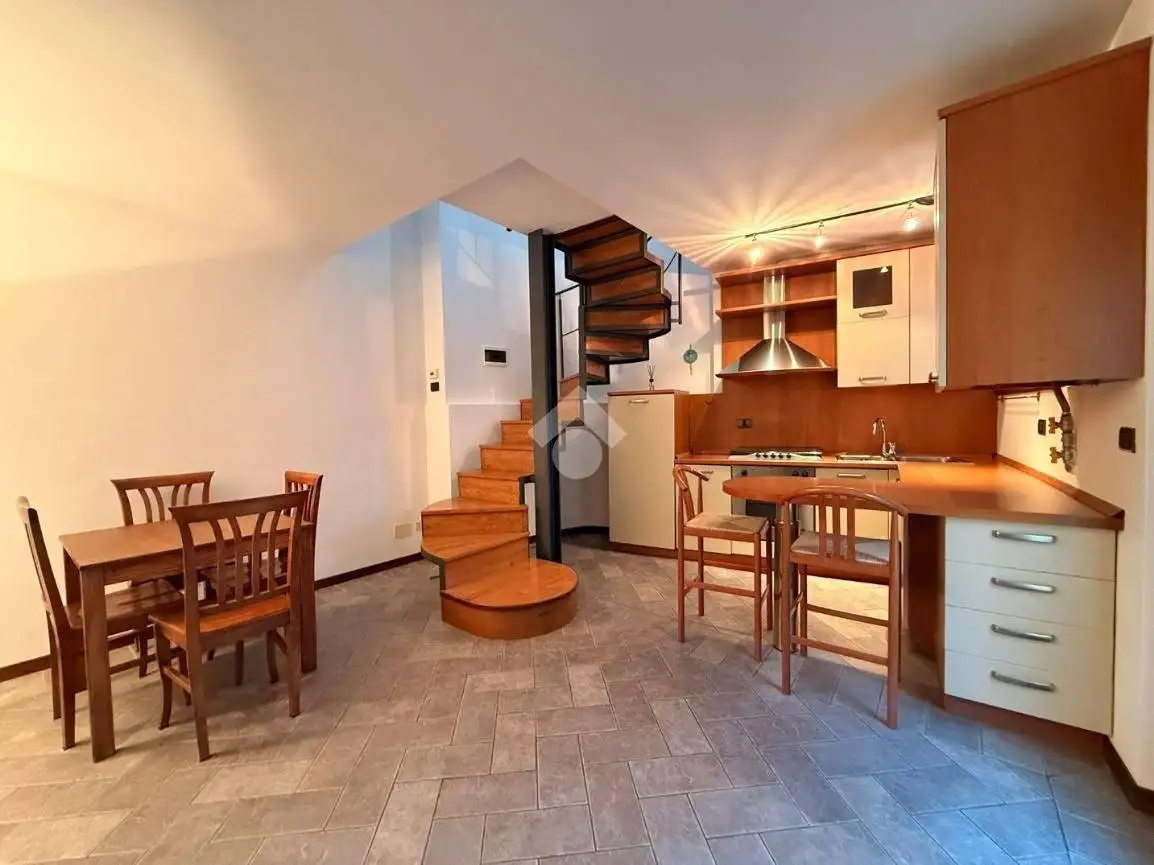 Bilocale vicolo dei Fiori 5, Centro, Casciago - foto 3