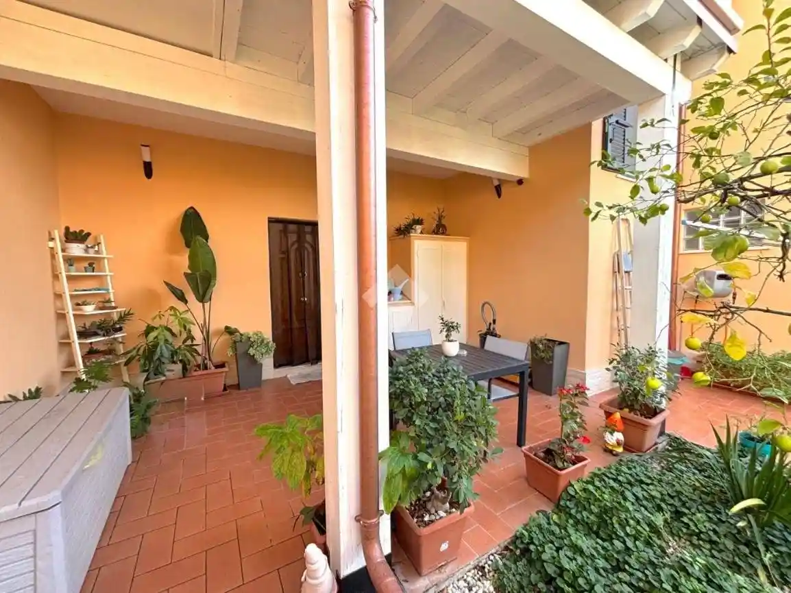 Villa plurifamiliare via Giovanni Segantini 12, Montecagnoletto, Monte Giove, Genzano di Roma - foto 2