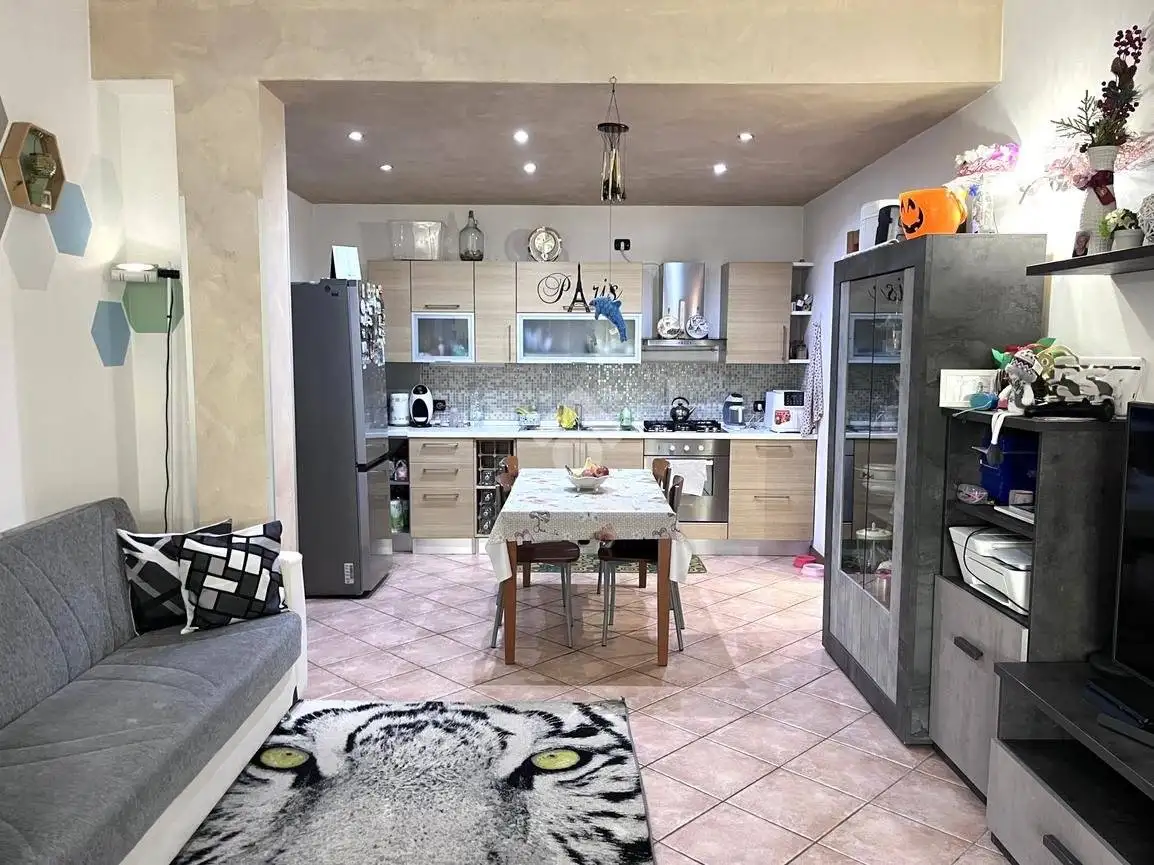 Appartamento in vendita a Adro