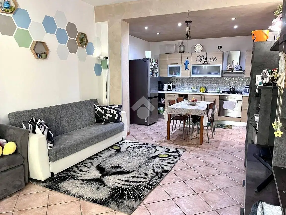 Bilocale Ottimo Stato, Centro, Adro - foto 2