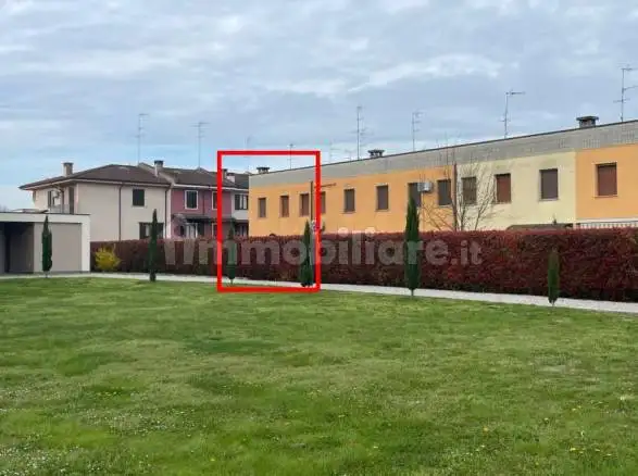 Villetta a schiera in asta a Pegognaga