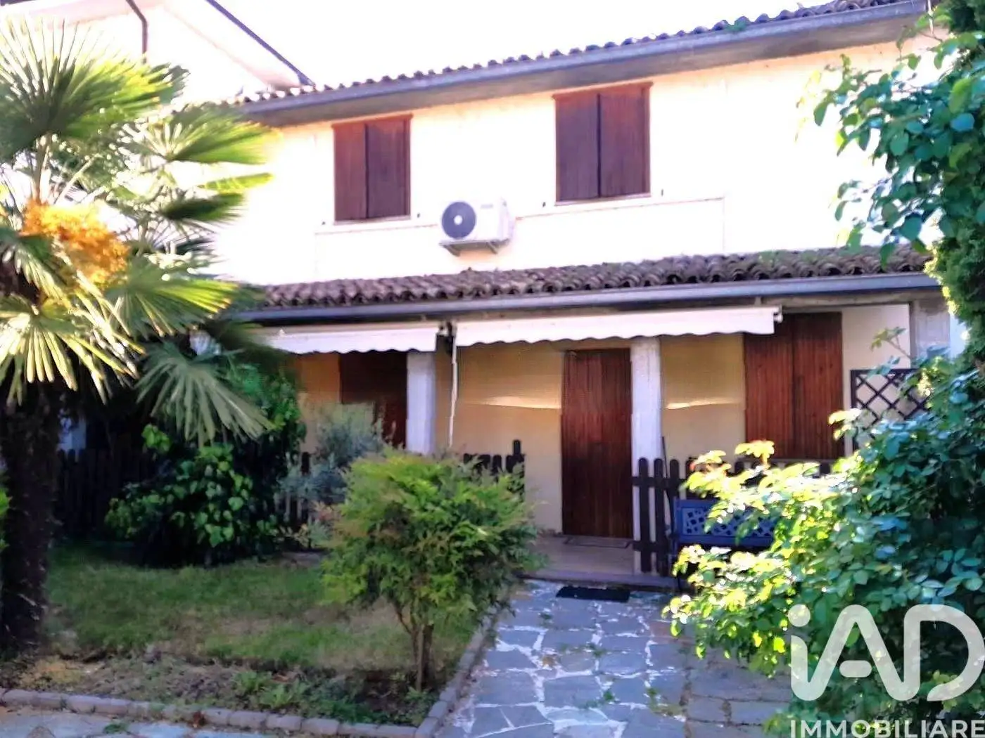 Villa in vendita a Cergnago