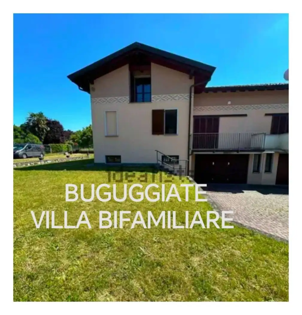 Villa in vendita a Azzate