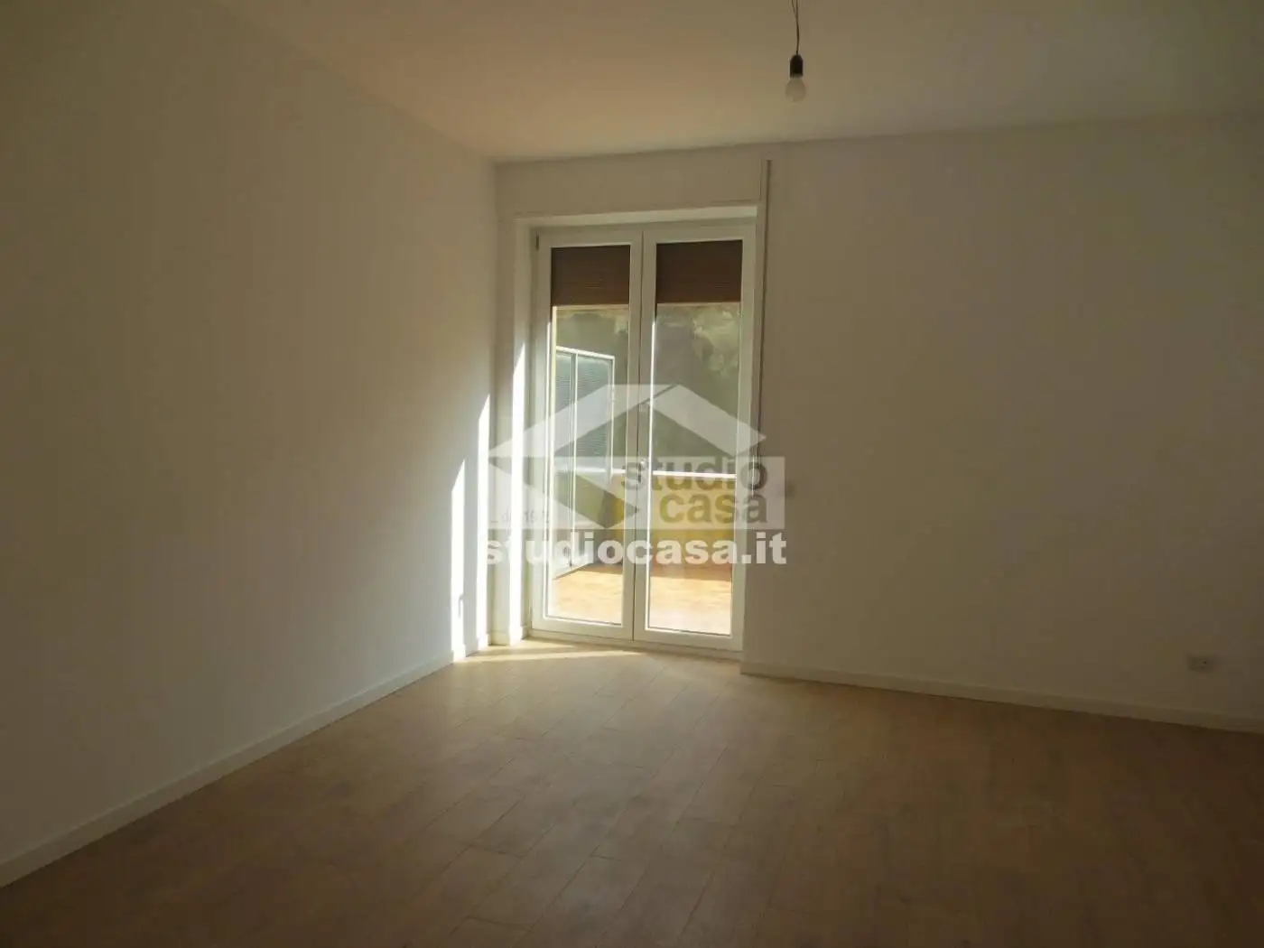 Trilocale ottimo stato, secondo piano, Centro, Asso - foto 2