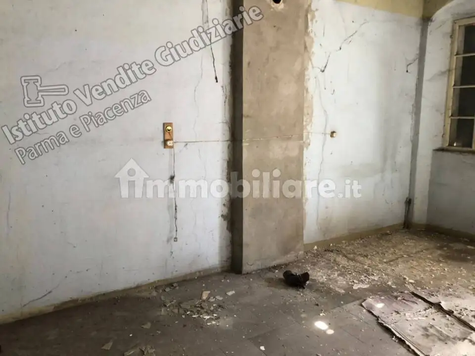 Casa indipendente all'asta via Levacher, 23, Colorno - foto 3