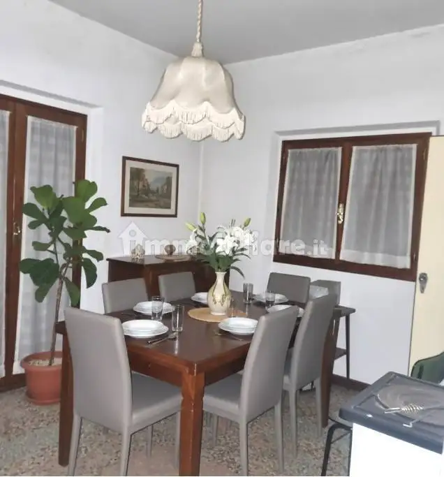 Casa indipendente in vendita a Riolunato