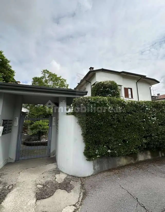 Appartamento in asta a Caponago