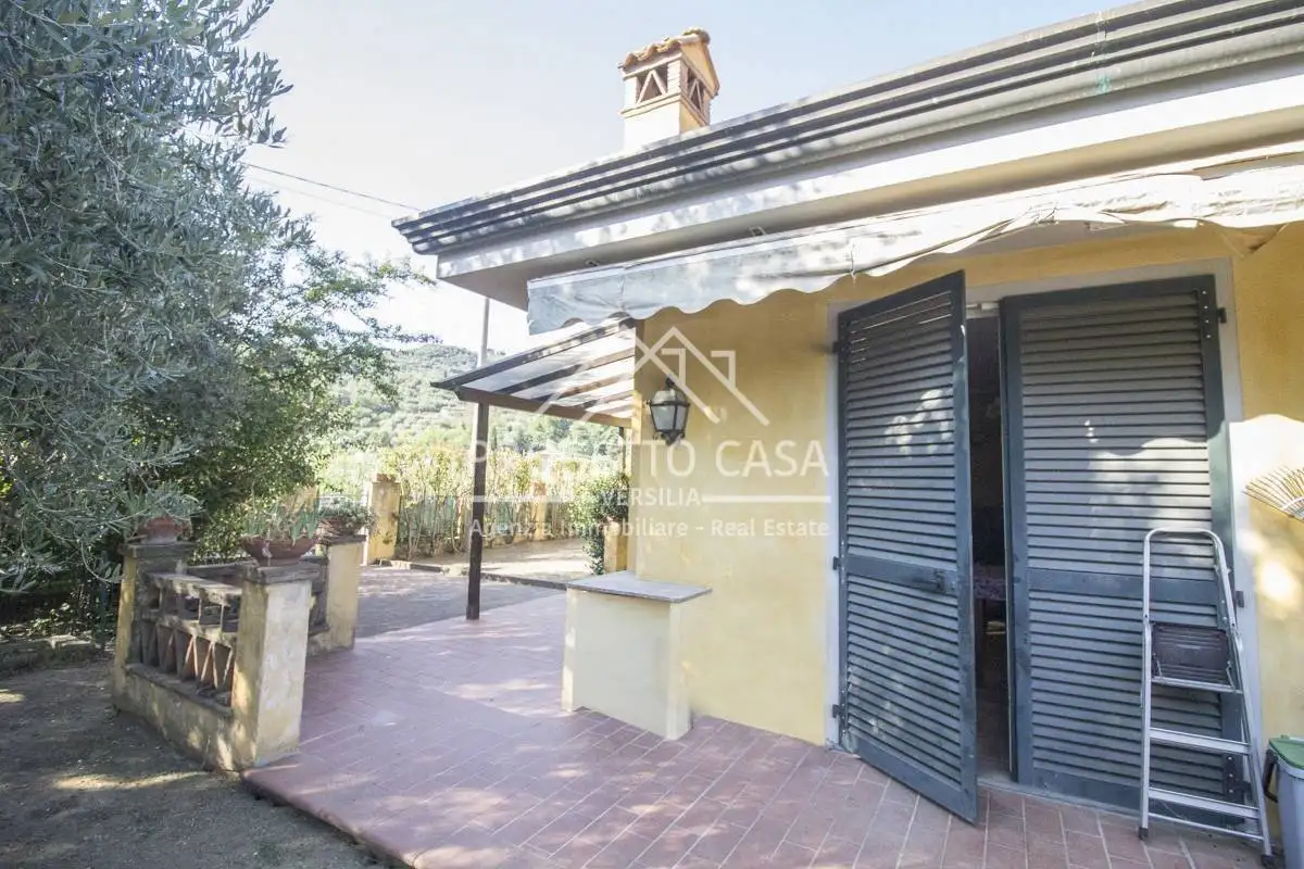 Villa in vendita a Massarosa