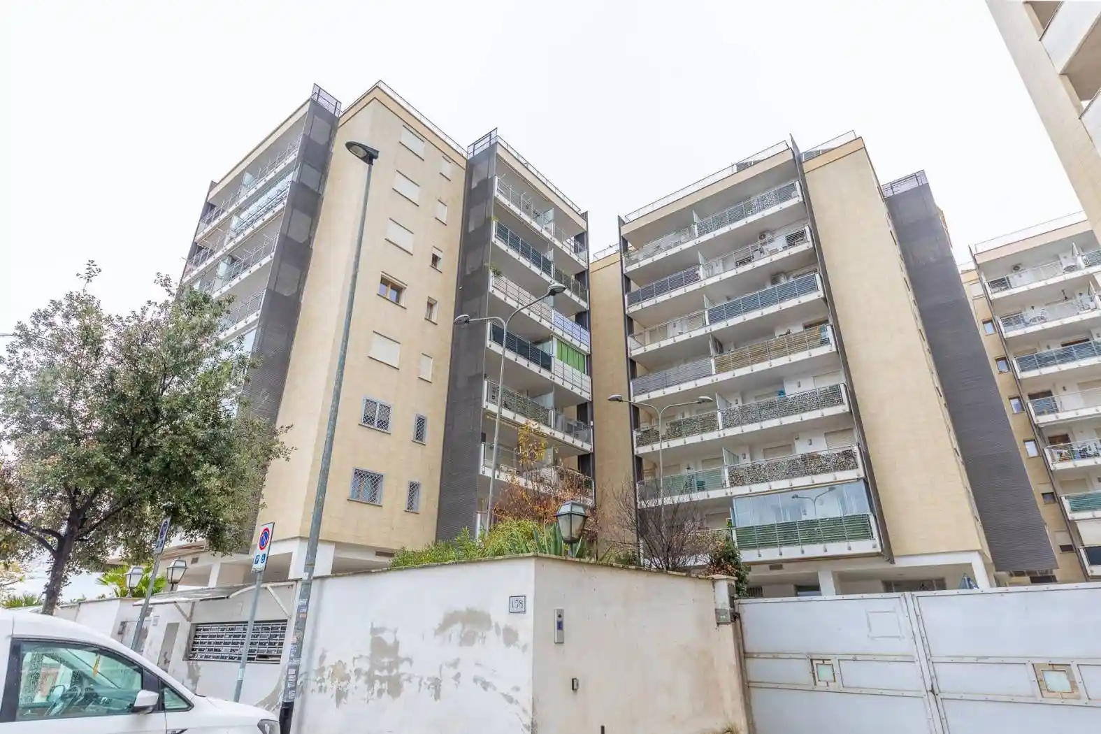 Trilocale via Luigi De Marchi, Fonte Laurentina, Roma - foto 2