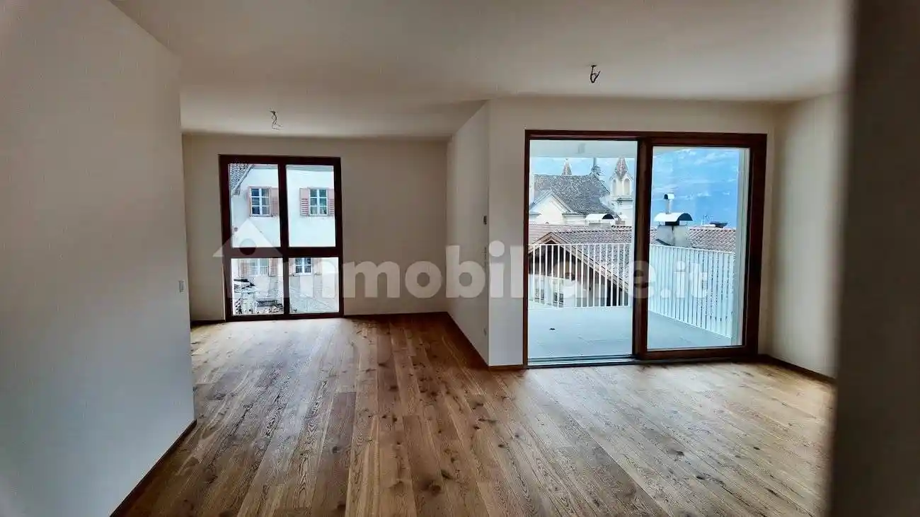 Appartamento in vendita a Montagna