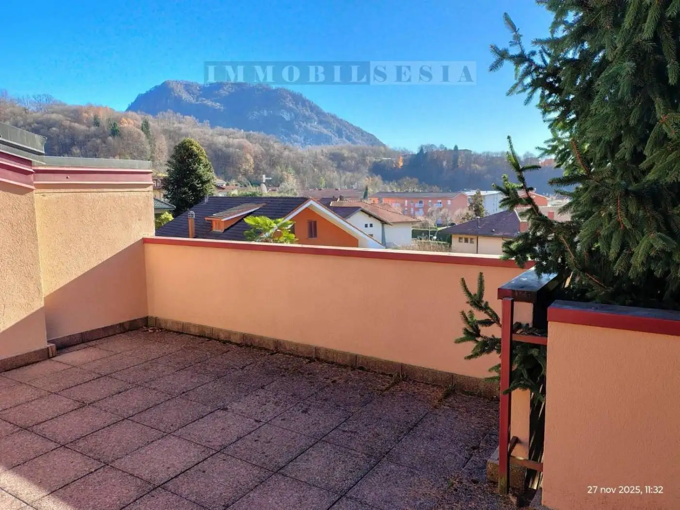 Villa a schiera via brnardino lanino 15, Centro, Borgosesia - foto 3