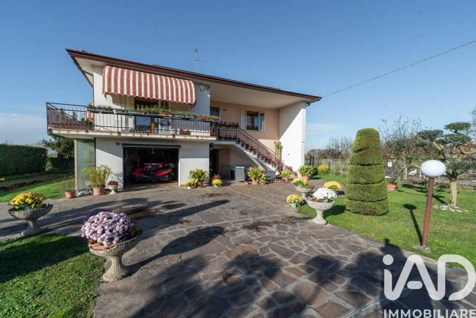 Villa in vendita a Selvazzano Dentro
