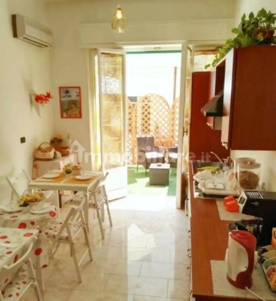 Quadrilocale via 24 Maggio 23, Centro Storico, Reggio Calabria - foto 4