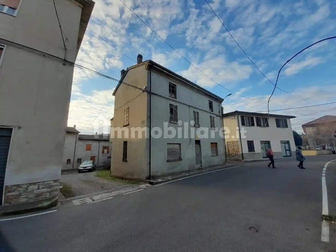 Casa indipendente in vendita a Alta Val Tidone