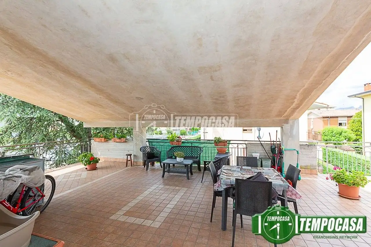 Appartamento in vendita a Bussolengo