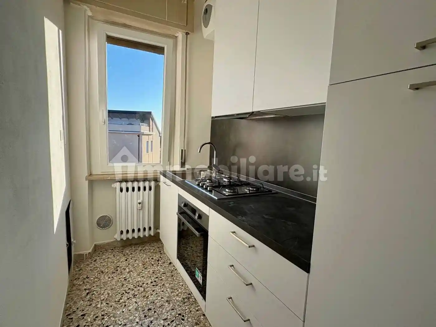 Quadrilocale via Vittorio Locchi 20, Ponte Crencano, Verona - foto 3