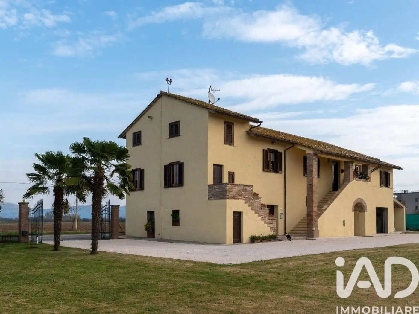 Rustico - Casale in vendita a Bastia Umbra